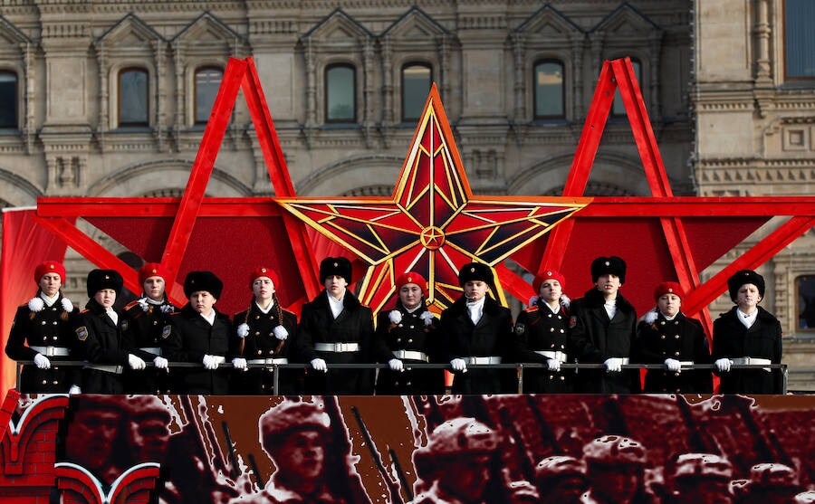 Imagen principal - El Kremlin intensifica el culto al papel de la URSS en la II Guerra Mundial