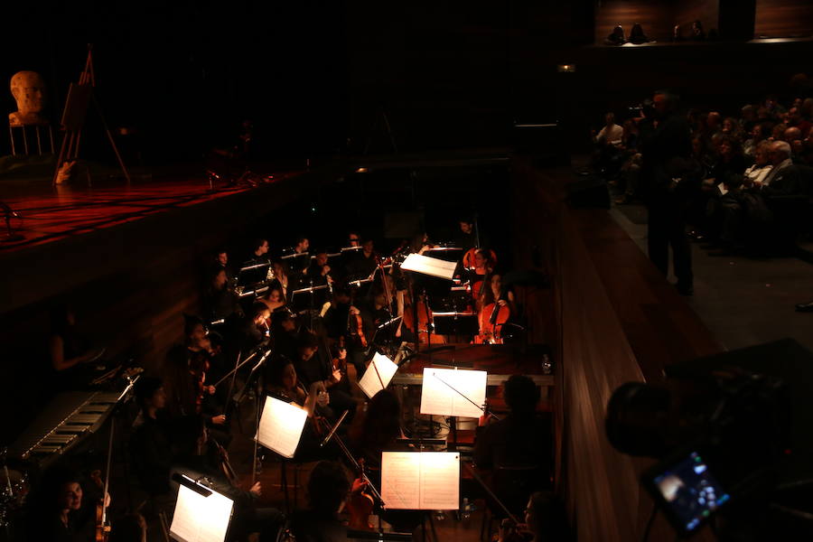 leonoticias vive el estreno mundial de 'La casa imaginaria' en el Auditorio Ciudad de León.