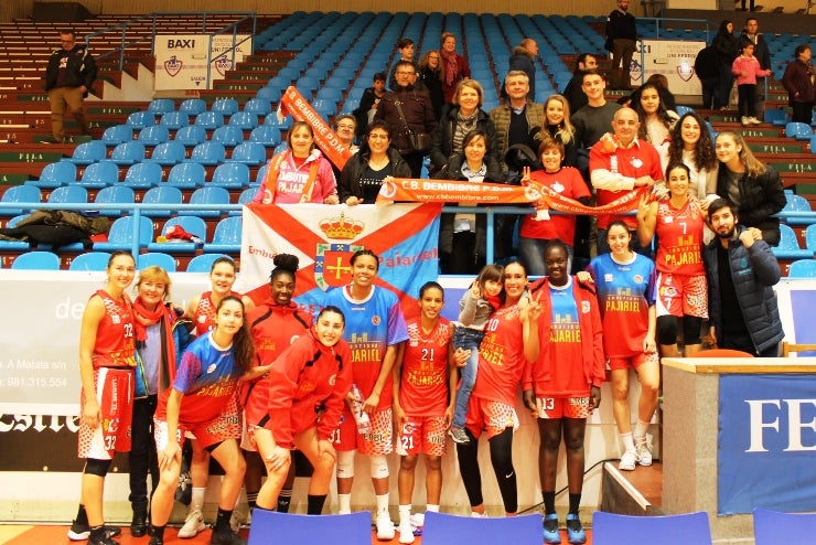 Fotos: Victoria del Embutidos Pajariel en Ferrol