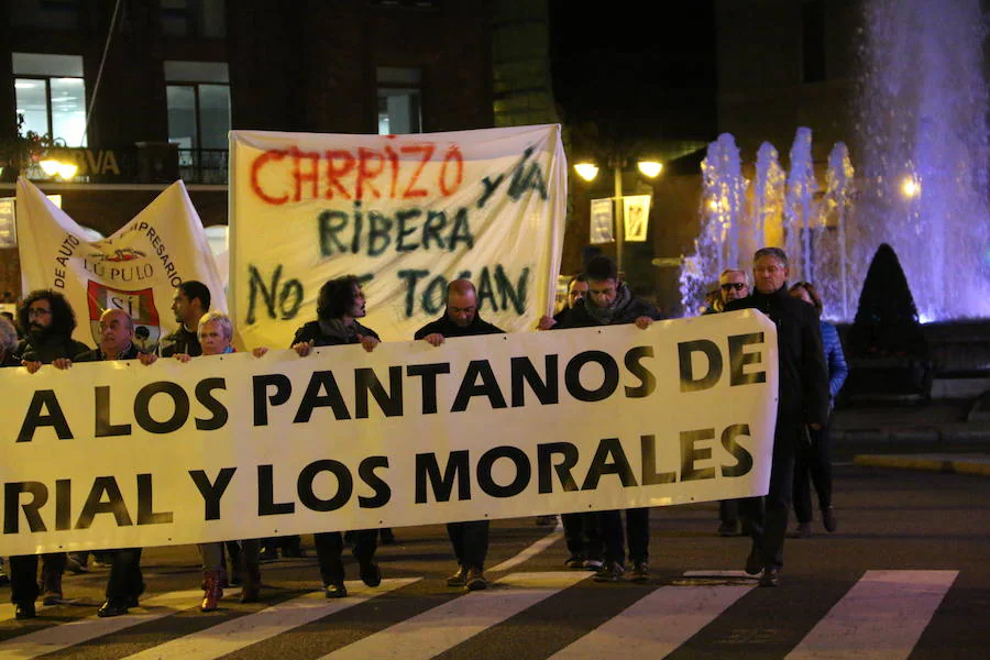 Fotos: Manifestación del 15-N por las calles de León