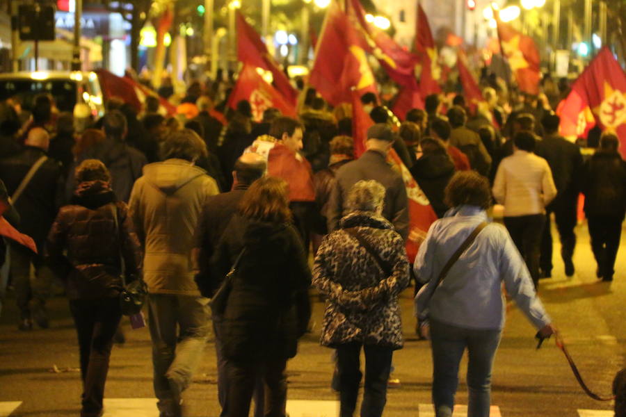 Fotos: Manifestación del 15-N por las calles de León