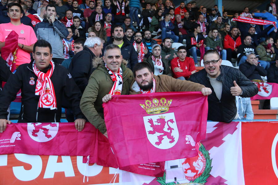 Fotos: Ambiente en las gradas de El Toralín