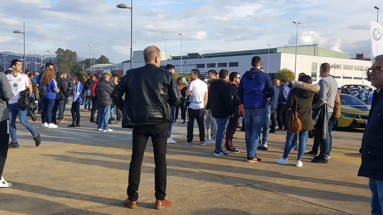 Fotos: La afición de la Ponferradina se deja sentir