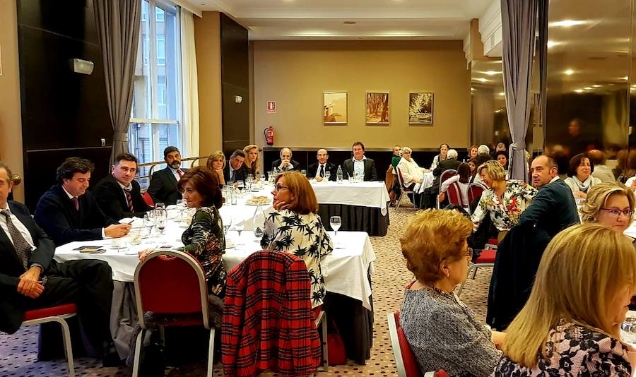 Fotos: XIX Quincena Cultural de la Casa León en La Coruña