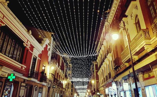 Imagen del alumbrado navideño del pasado año en la calle Ancha.