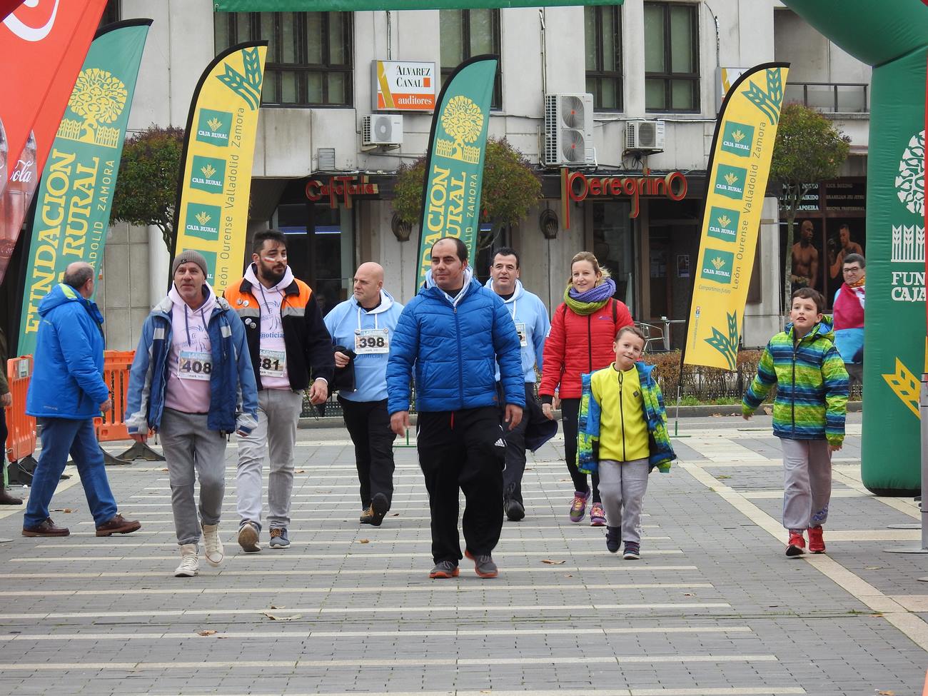 Fotos: Las mejores imágenes de la Carrera de las Empresas (II)