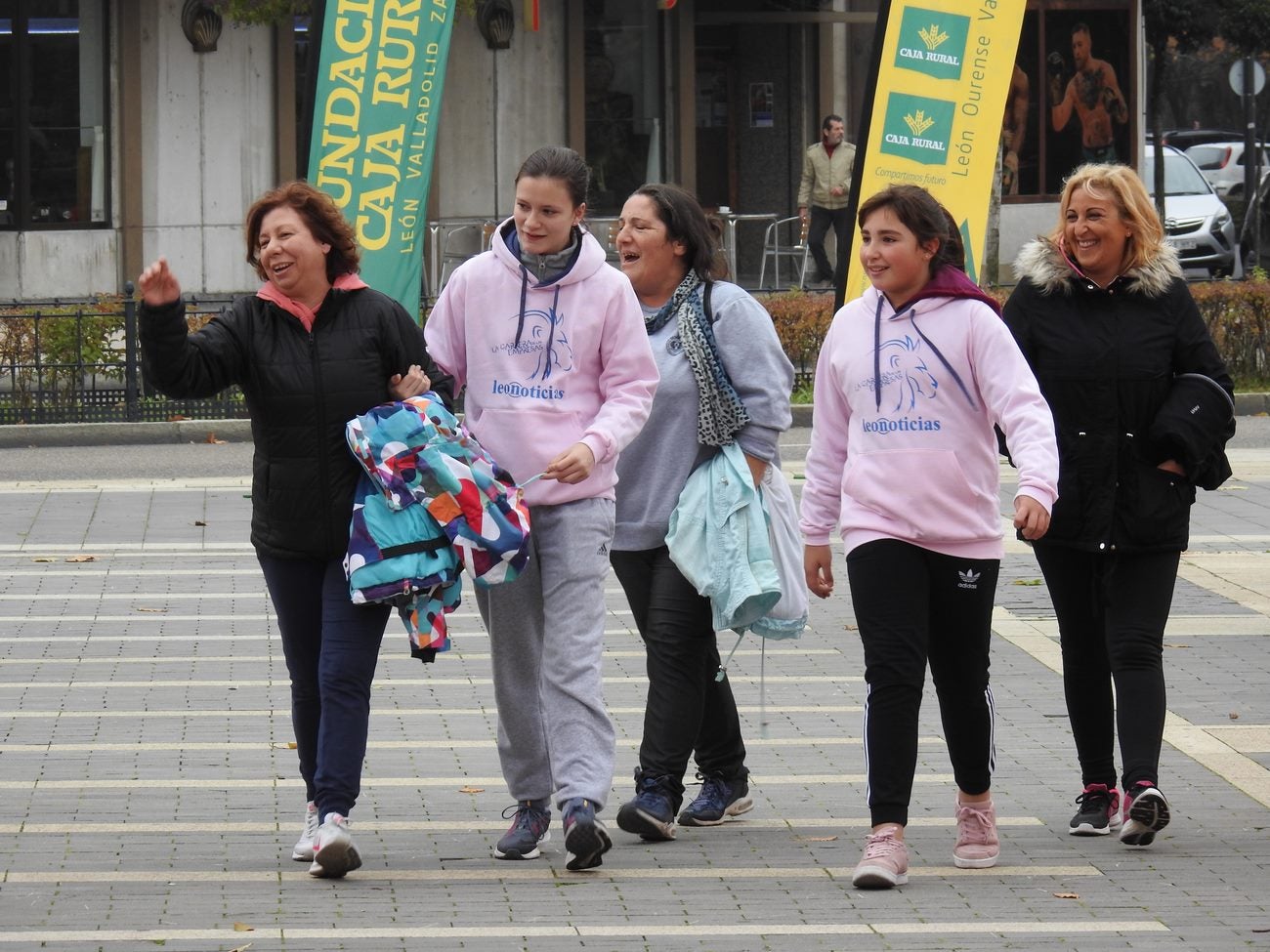 Fotos: Las mejores imágenes de la Carrera de las Empresas (II)