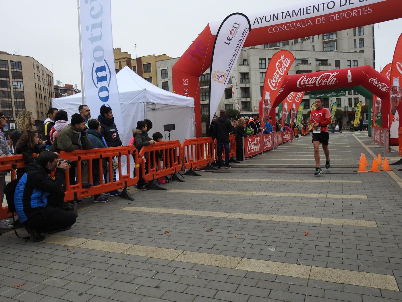 Fotos: Las mejores imágenes de la Carrera de las Empresas (III)