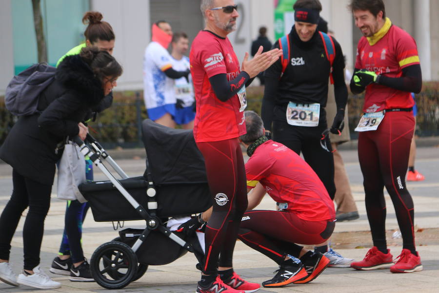 Fotos: Una carrera para disfrutar con los compañeros