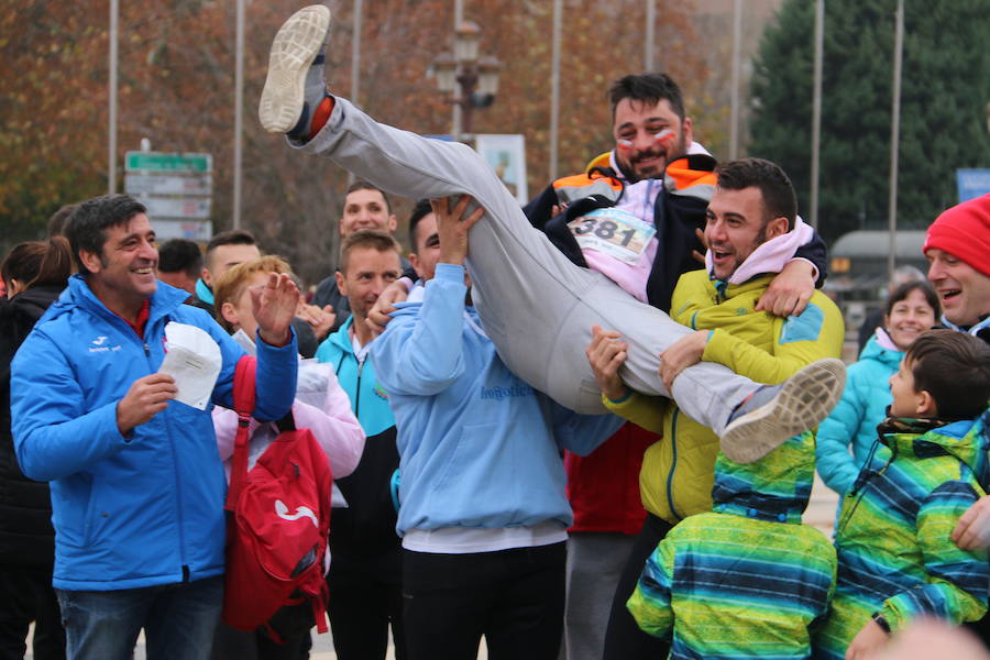 Fotos: Una carrera para disfrutar con los compañeros