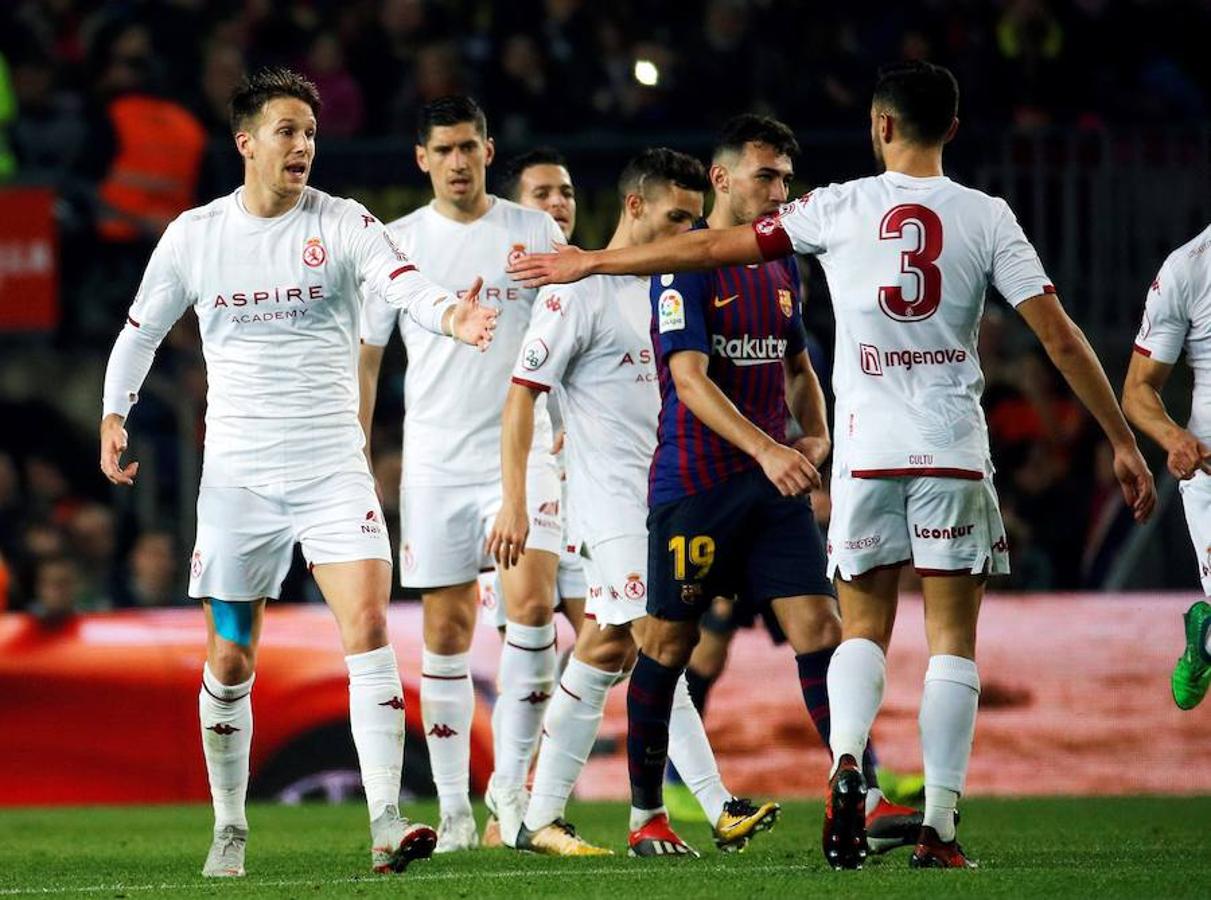 Fotos: El histórico partido de la Cultural en el Camp Nou