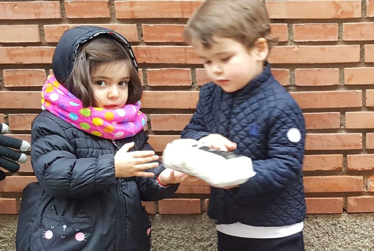 Cadena solidaria del colegio Discípulas de Jesús