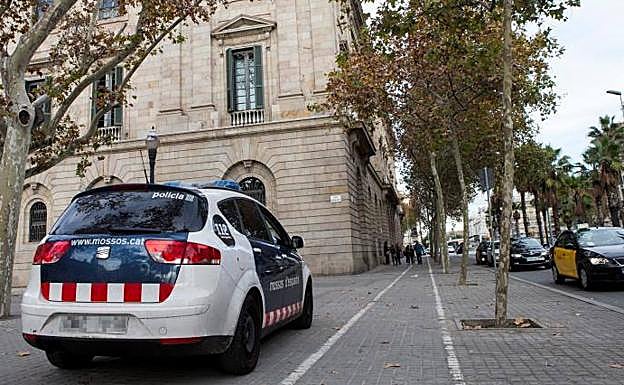 La menor hallada inconsciente en unos lavabos de un centro comercial declara que no sufrió ninguna agresión