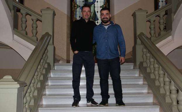 Humberto Gómez, promotor del Enecue, y Adrián Tascón, gerente de la Residencia de La Asunción.