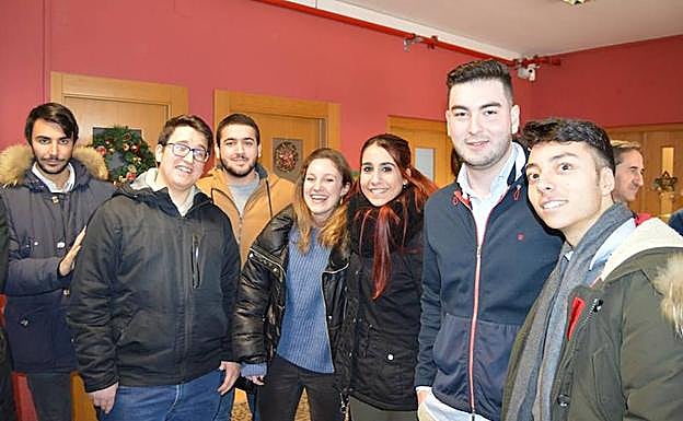 Encuentro navideño de los antiguos alumnos de Peñacorada