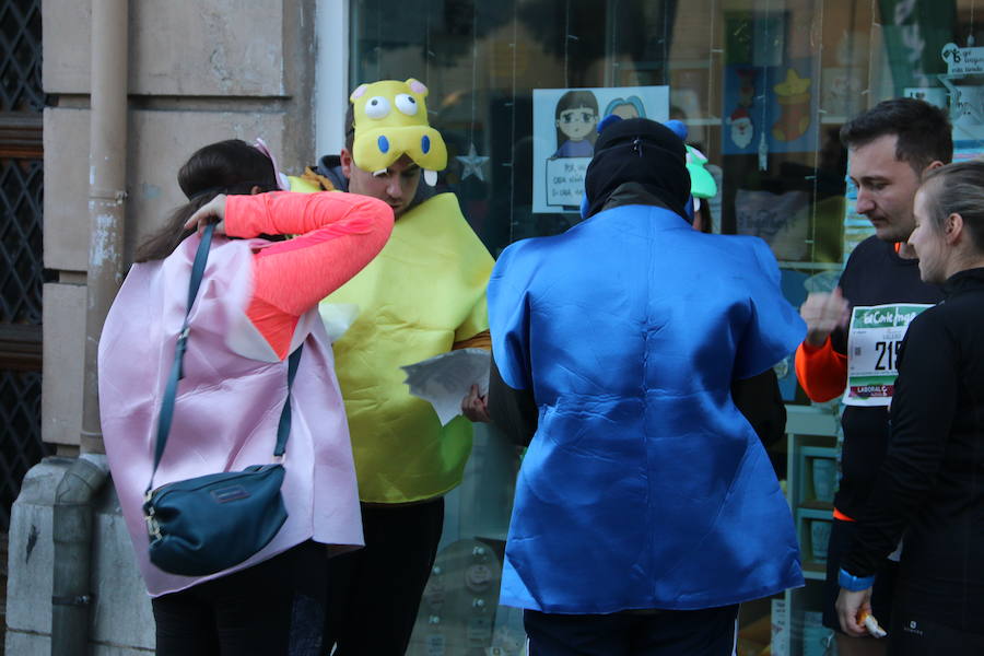 Fotos: La San Silvestre popular vuelve a llenar León de diversión