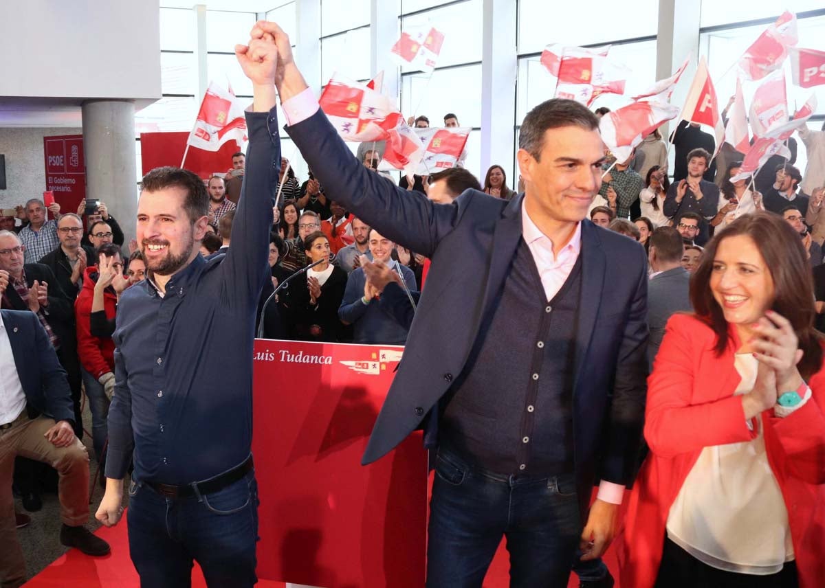 El presidente del Gobierno, Pedro Sánchez, participa en la presentación de la candidatura oficial de Luis Tudanca a la Presidencia de la Junta.