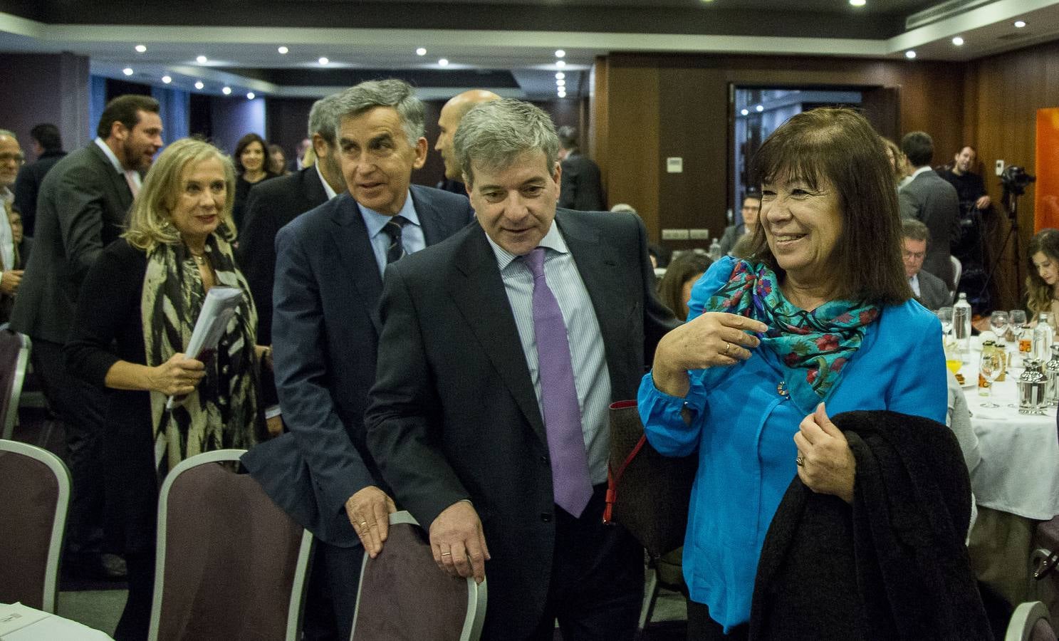 Fotos: Cristina Narbona en el Foro Económico de El Norte