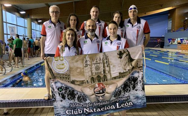 El Club Natación León, octavo en el Territorial Master