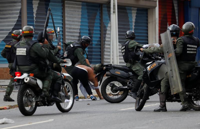 Fotos: Enfrentamientos en Venezuela tras la autoproclamación de Juan Guaidó