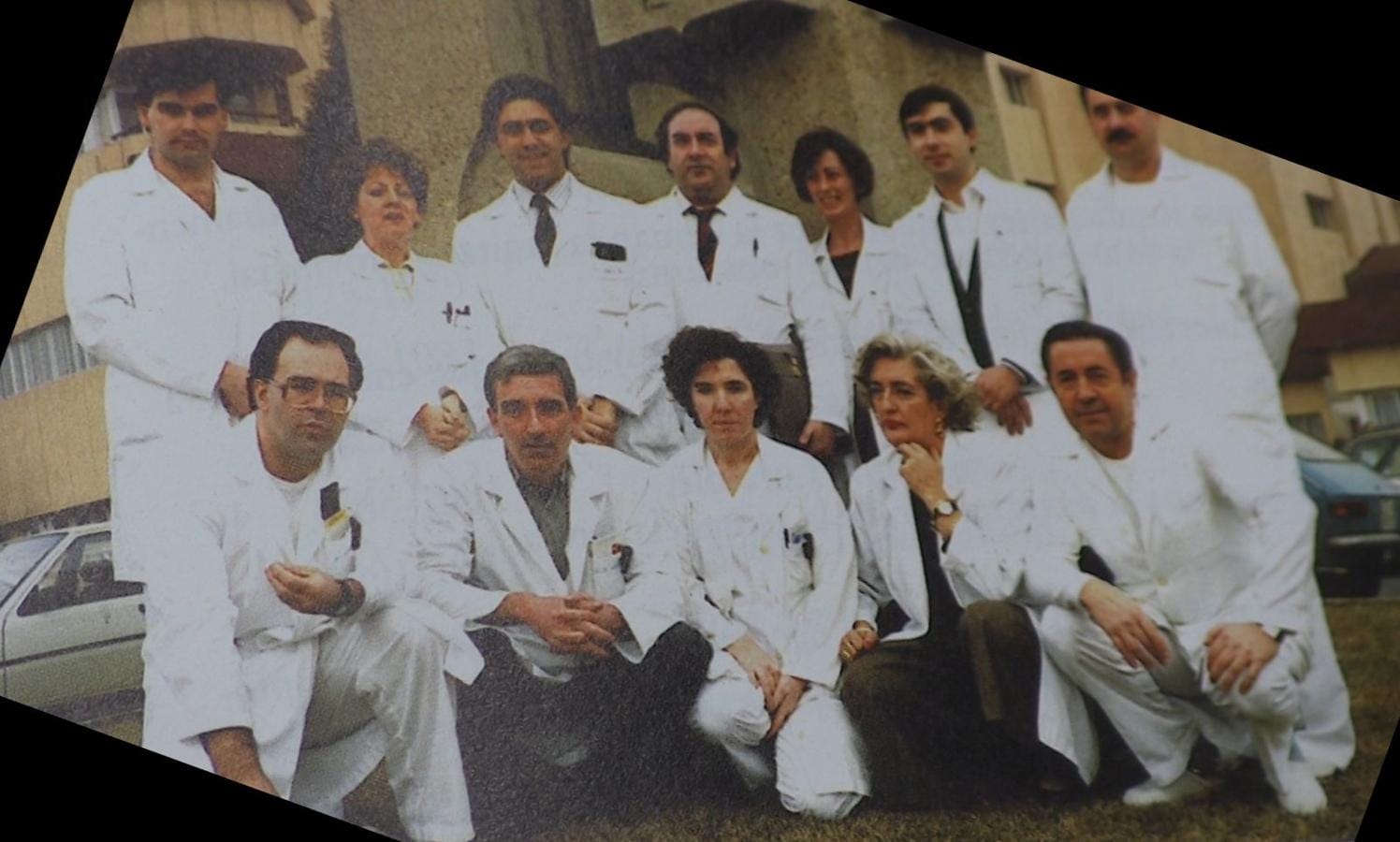 Equipo de profesionales del Hospital, años atrás.