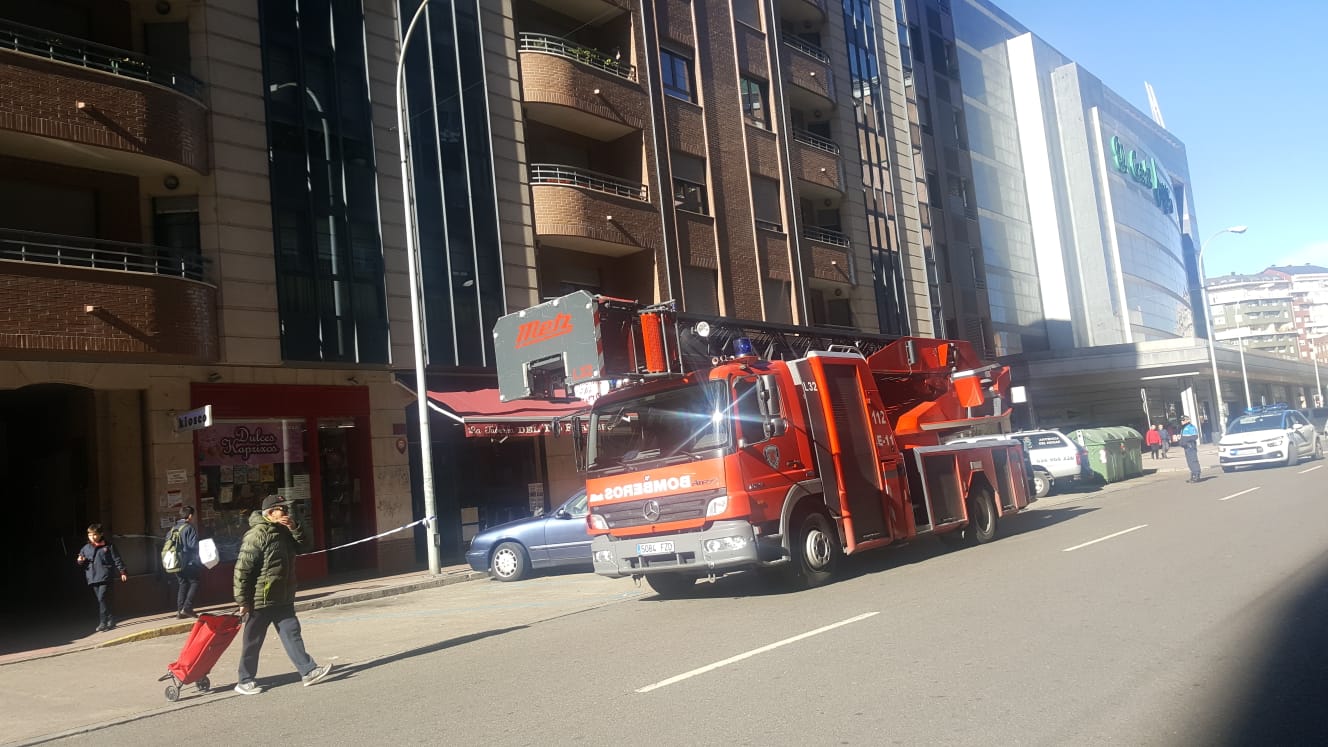 El suceso, ocurrido a las primeras horas de este lunes, no causó heridos 