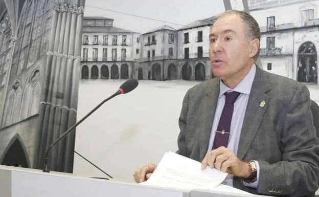 López Sendino, portavoz de UPL en el Ayuntamiento de León..