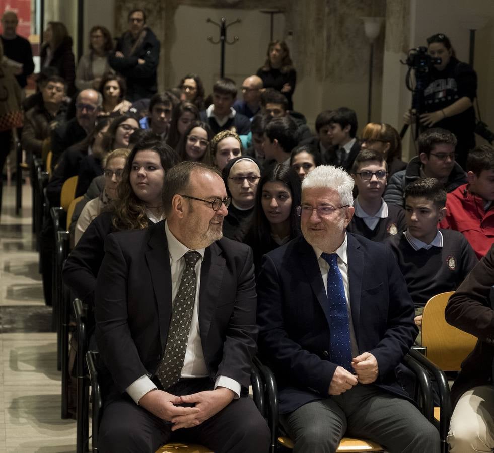 Más de 500 alumnos, 27 centros educativos y 115 equipos de trabajo, que han escrito 2.000 noticias y generado 4.000 comentarios en la red han partiicipado en esta décima edición