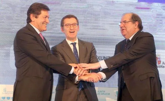 Los tres presidentes durante un encuentro en apoyo al Corredor Atlántico.