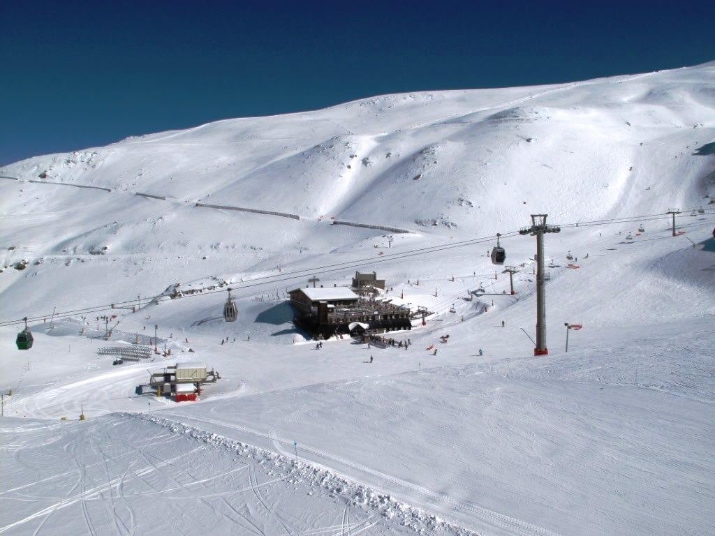 Sierra Nevada ha superado los 100 kilómetros esquiables