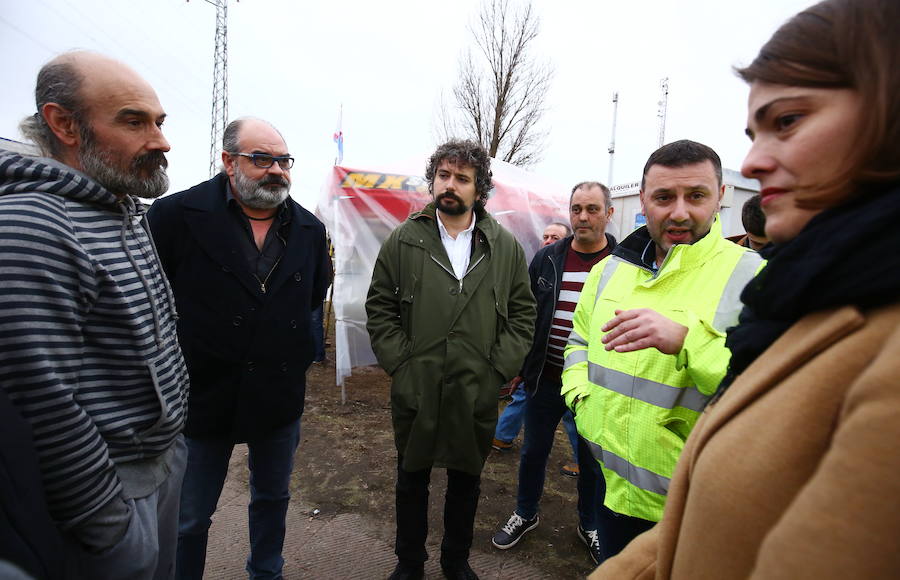 Fotos: Campamento de los trabajadores de las empresas auxiliares de la central térmica de Compostilla en Cubillos del Sil