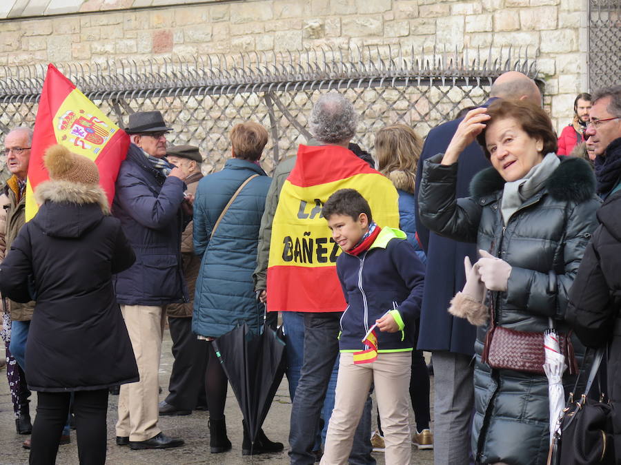 Fotos: Manifestación por la unidad de España en León