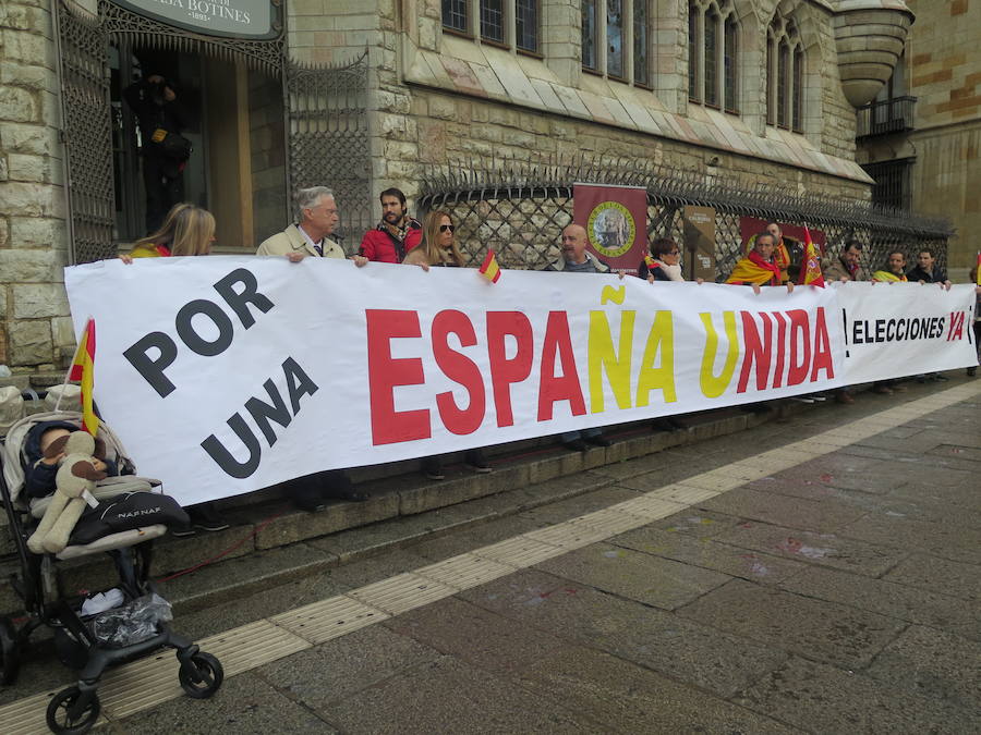 Fotos: Manifestación por la unidad de España en León