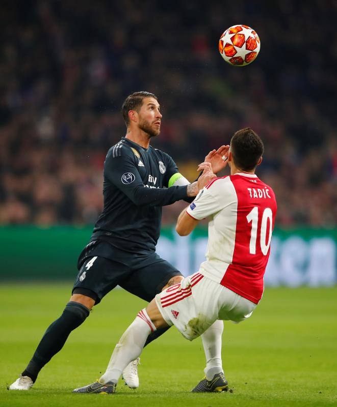 Fotos: Las mejores imágenes del Ajax-Real Madrid