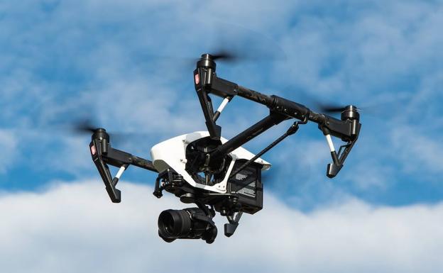 Esta es la multa que te puede caer si utilizas un dron de forma indebida 