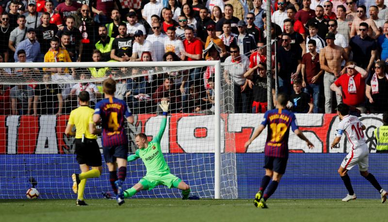 Fotos: Las mejores imágenes del Sevilla-Barcelona