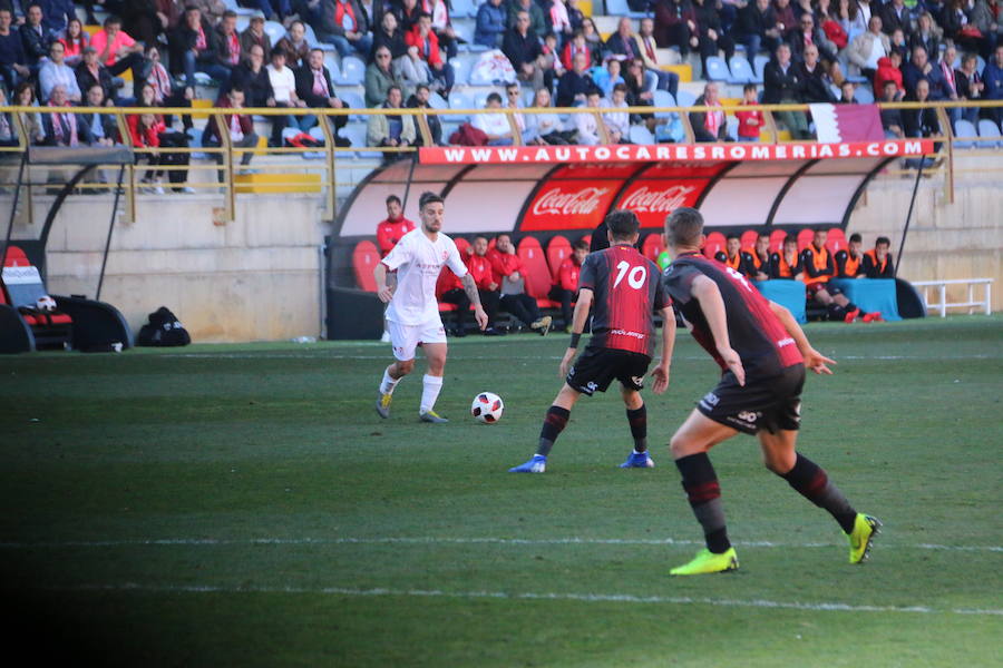 El equipo leonés se deshace con facilidad del Unión Adarve gracias a los goles de Saúl, Aridane y Yeray | Los hombres de Aira logran completar uno de sus mejores partidos y dejan la portería a cero, dando una alegría completa a su afición