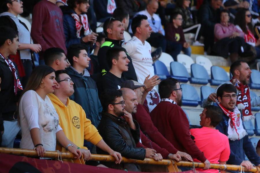 El equipo leonés se deshace con facilidad del Unión Adarve gracias a los goles de Saúl, Aridane y Yeray | Los hombres de Aira logran completar uno de sus mejores partidos y dejan la portería a cero, dando una alegría completa a su afición