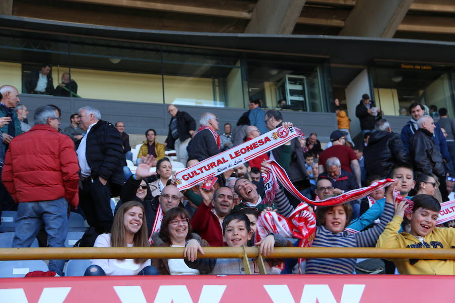 El equipo leonés se deshace con facilidad del Unión Adarve gracias a los goles de Saúl, Aridane y Yeray | Los hombres de Aira logran completar uno de sus mejores partidos y dejan la portería a cero, dando una alegría completa a su afición