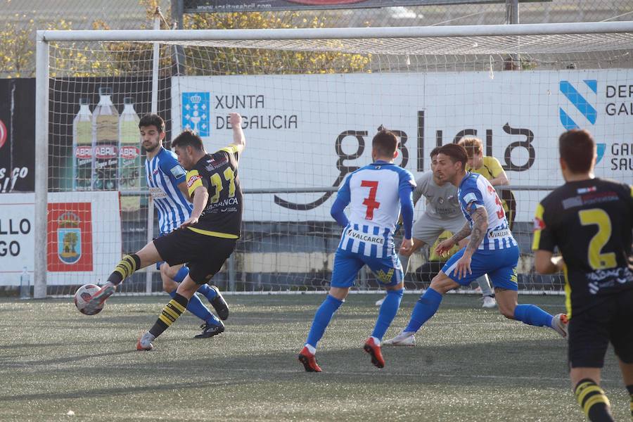 Fotos: Nuevo tropiezo de la Ponferradina