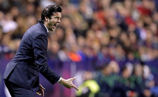 Solari no rotó pese a pesar del clásico del miércoles