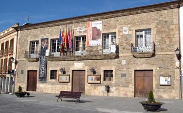 Ayuntamiento de Villafranca del Bierzo. 