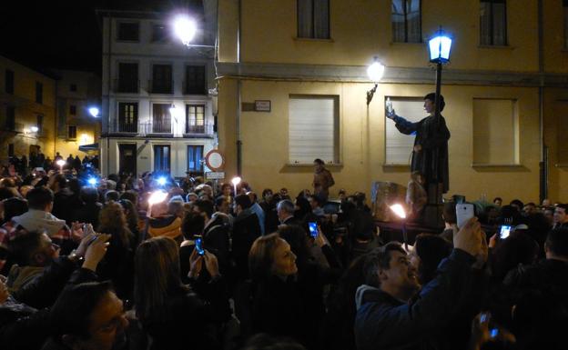 Genarín, por las calles de León.