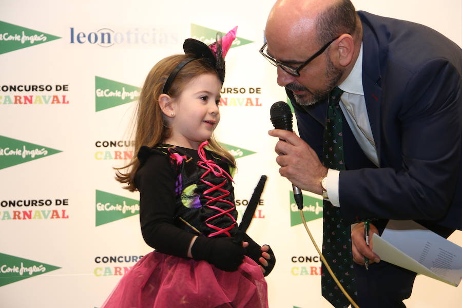 Fotos: El Carnaval de El Corte Inglés y leonoticias