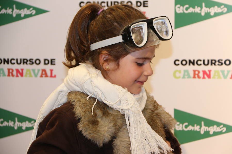 Fotos: El Carnaval de El Corte Inglés y leonoticias