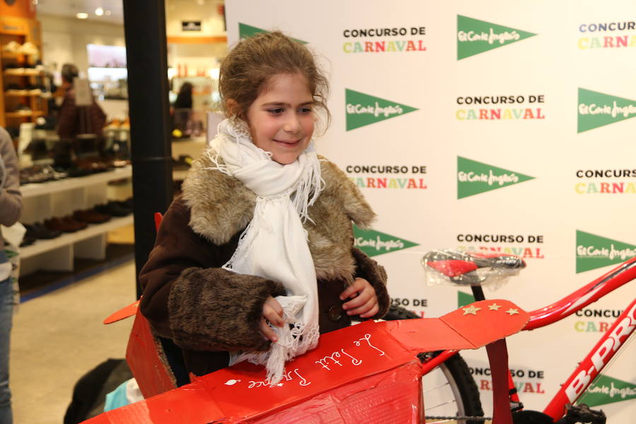 Fotos: El Carnaval de El Corte Inglés y leonoticias