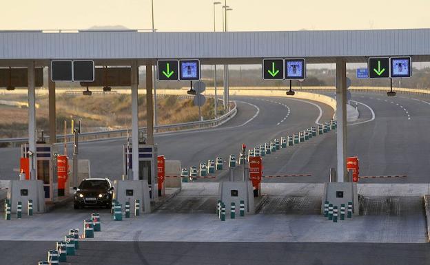 El kamikace circuló tres kilómetros dirección León por los carriles sentido Oviedo