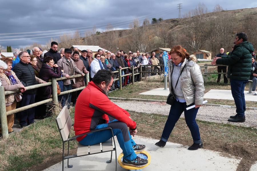 Fotos: Juegos biosaludables en los Huertos de La Candamia