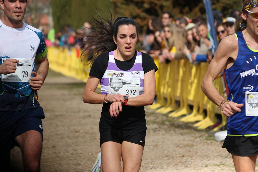 Fotos: Llegada a meta en los 10km La Virgen del Camino