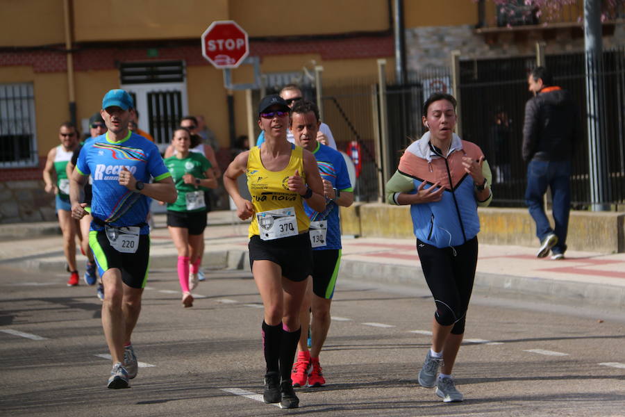 Fotos: 10 km La Virgen del Camino 2019